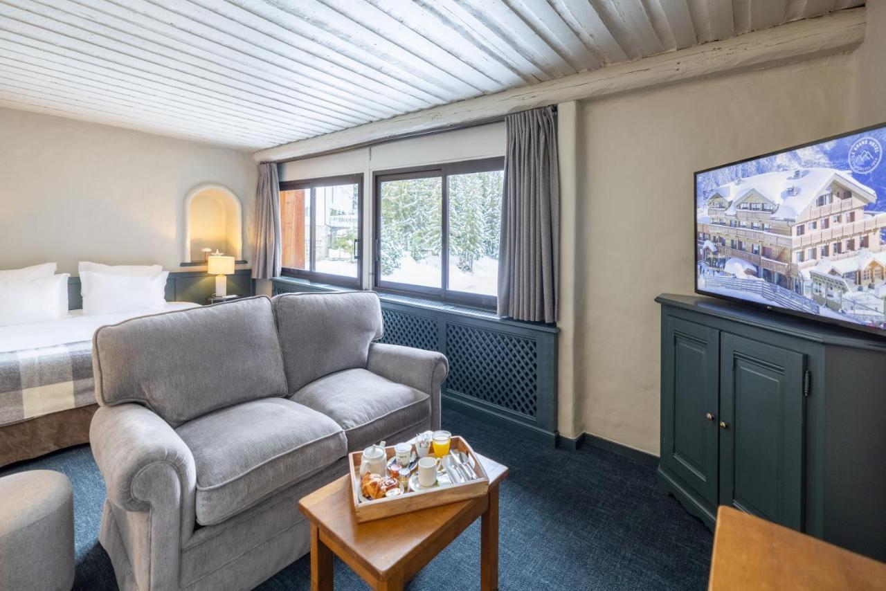 Grand 1850 Hotel